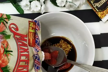 Запеченная свиная шейка в маринаде  "махеевъ", россия: шаг 1