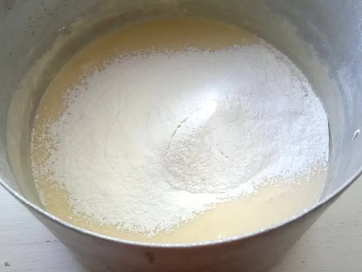 Куличи сметанные с черносливом #пасха: шаг 5