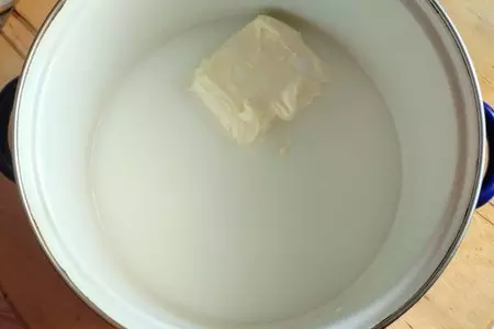 Профитроли со взбитыми сливками и джемом "махеевъ", россия: шаг 1