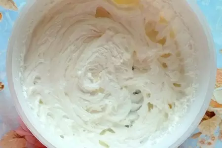 Профитроли со взбитыми сливками и джемом "махеевъ", россия: шаг 9