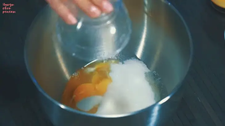 Оригинальный морковный торт с орехами и карамелью: шаг 2