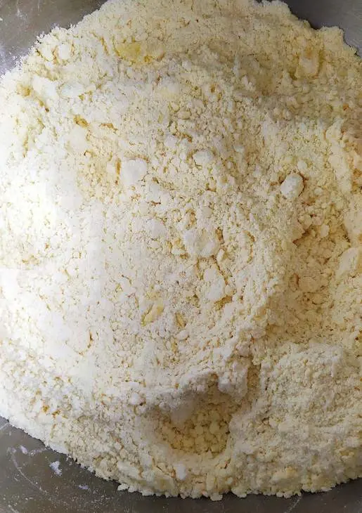 Булочки с изюмом и лимонным джемом "махеевъ", россия: шаг 2