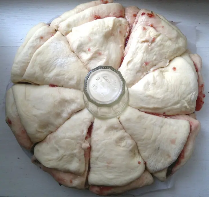 Булка "праздничная" с джемом, "махеевъ", россия: шаг 11