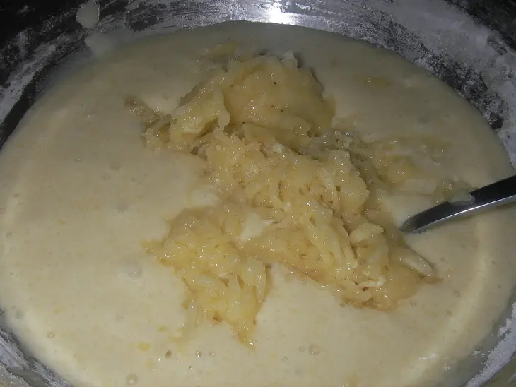 Шарлотка-ассорти: шаг 3