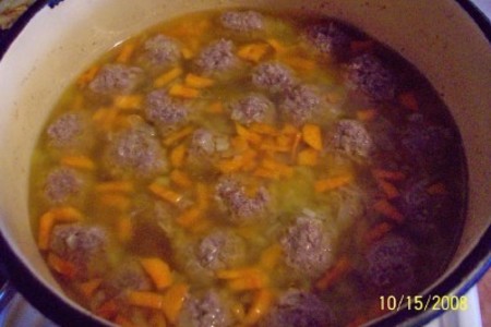 Суп с фрикадельками: шаг 2