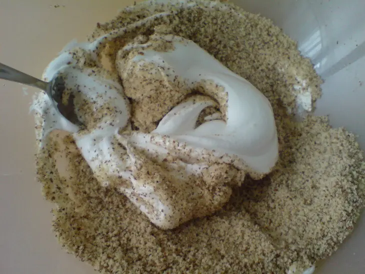 Миндальное печенье с безе"biscotti di mandorle    ": шаг 2