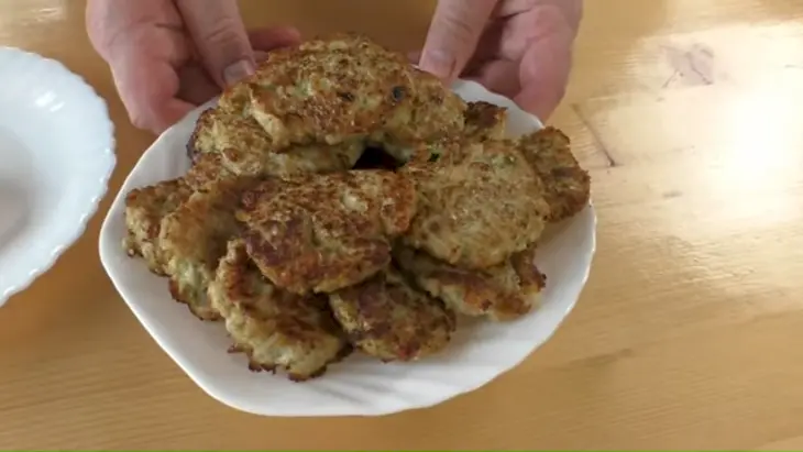 Бюджетные котлеты, почти без мяса: шаг 5