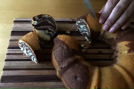 Секреты вкусной выпечки - пирог зебра: шаг 7