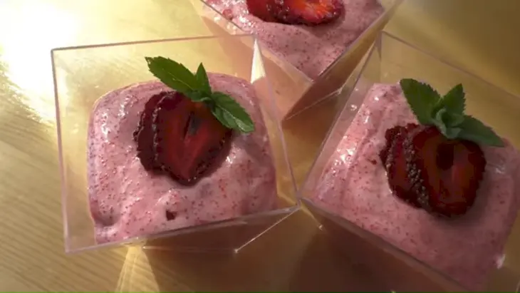 Десерт с клубникой (можно использовать, как крем): шаг 6