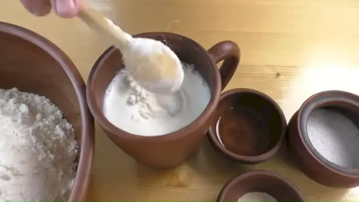 Лепешки с сыром и зеленью: шаг 1