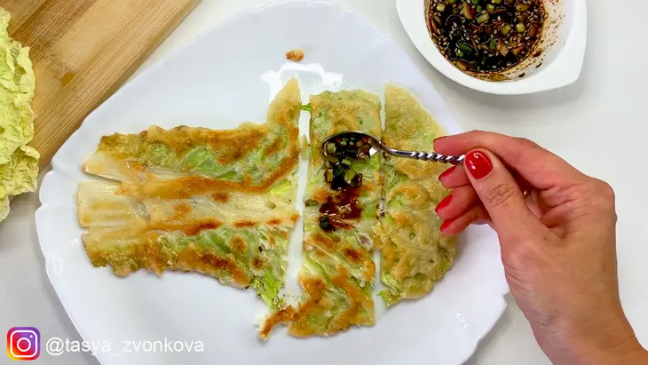 Оладьи капустные по-корейски: шаг 8