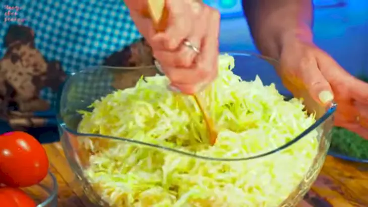 Кабачковый закусочный торт с помидорами: шаг 1