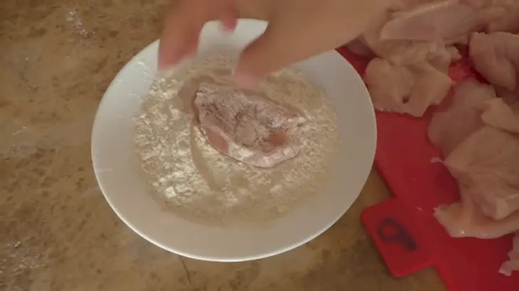 Куриная грудка в картофельной шубке: шаг 3