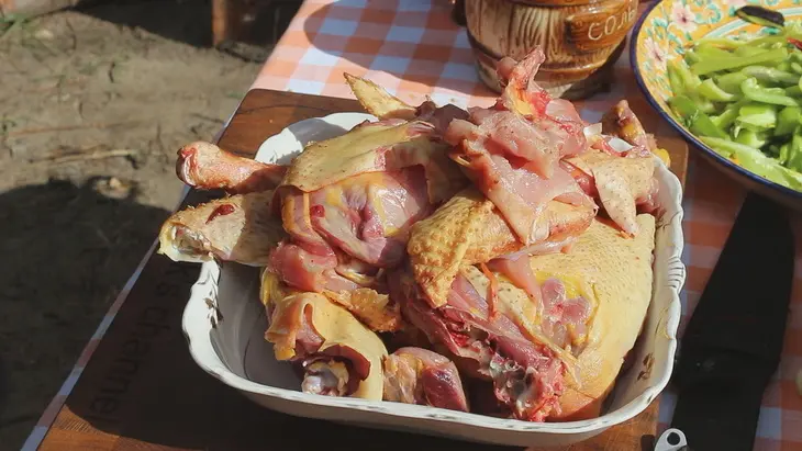 Чахохбили из курицы в казане: шаг 3