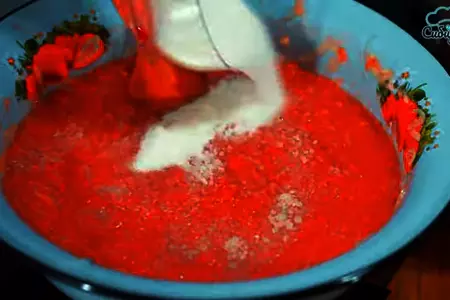Овощной салат с красной фасолью на зиму: шаг 3