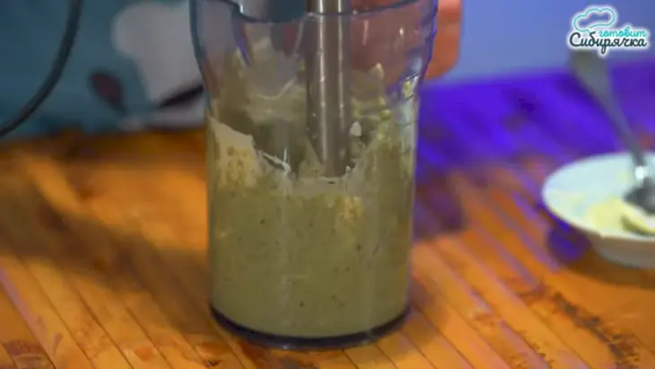 Закуска из баклажанов с грецким орехом и зеленью: шаг 4
