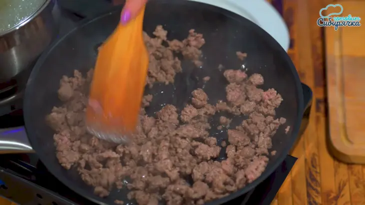 Картофельные зразы с мясным фаршем и грибами: шаг 2