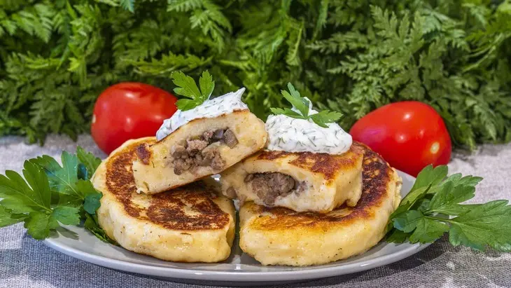Картофельные зразы с мясным фаршем и грибами: шаг 9
