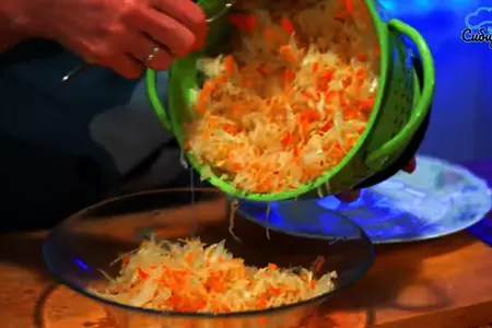 Бигус из квашеной капусты со свининой по-сибирски: шаг 3