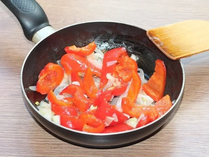 Хрустящие вафельные трубочки с соусом #зожныйкулинар: шаг 5