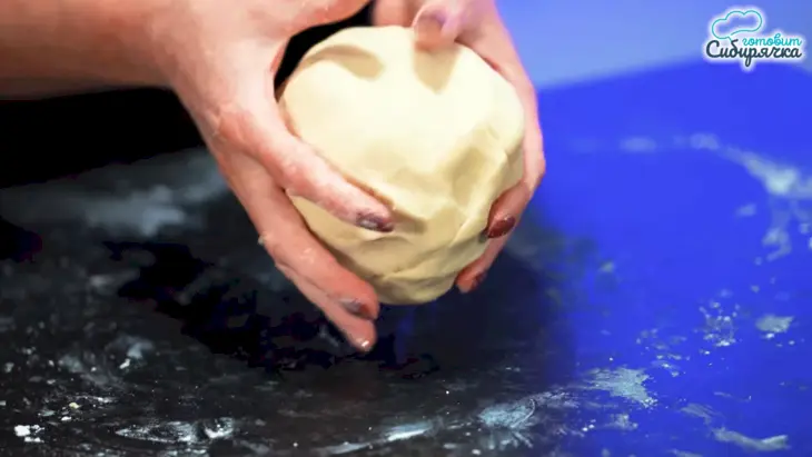 Заварное тесто для пельменей с куриным яйцом на кипятке: шаг 8