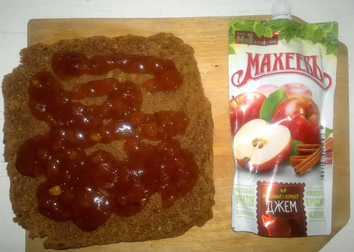 Карамельная коврижка с джемом «махеевъ» «кусочки лета»: шаг 9