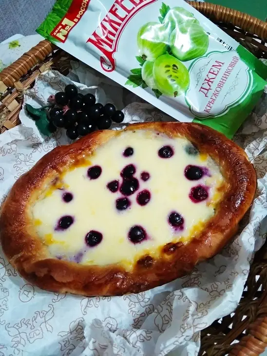 Сметанник с крыжовниковм и джемом «махеевъ» «кусочки лета»: шаг 7