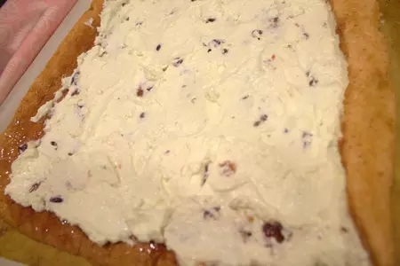 Рулет из киселя с джемом «махеевъ» «кусочки лета»: шаг 9