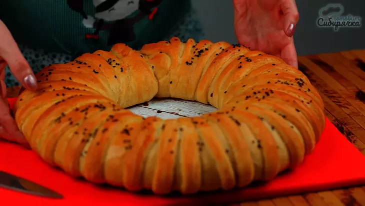 Мясной пирог из сдобного дрожжевого теста в духовке: шаг 8