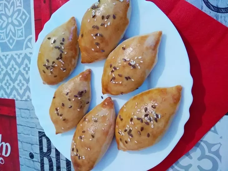 Пирожки с печенью и картофелем: шаг 4