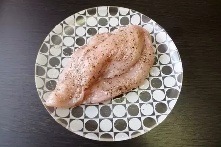 Куриная грудка, фаршированная ананасом с яблоками: шаг 2