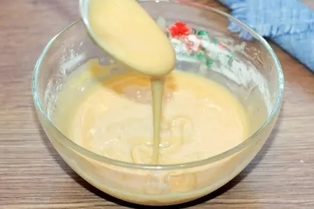 Медовые пирожные "мишуткины грезы": шаг 5