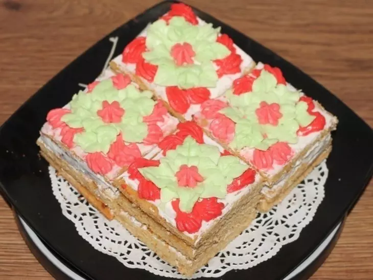 Медовые пирожные "мишуткины грезы": шаг 16