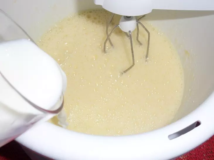 Молочные блинчики с бананом и карамелью #масленица2021: шаг 4