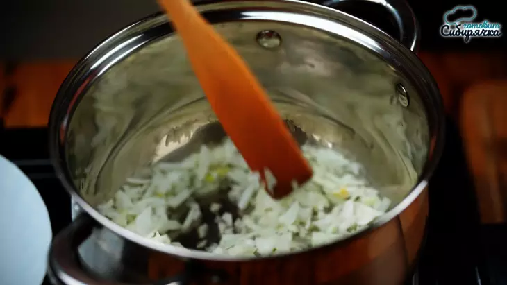 Постный грибной суп с овощами и гречкой: шаг 2
