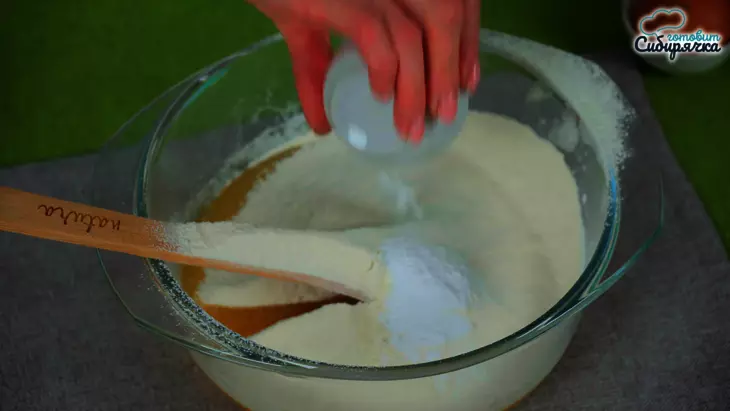 Пирожки с начинкой из картофеля с мясным фаршем: шаг 3