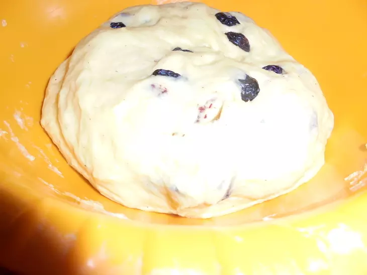 Пасхальный кулич с изюмом, цукатами и коньяком #пасха: шаг 4