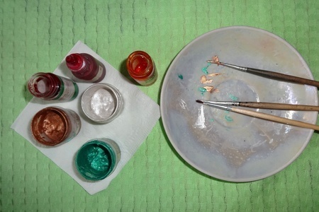 Пасхальные яйца-крашенки, расписанные красками #пасха2021: шаг 3