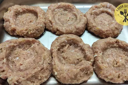 Жюльен из грибов в куриных котлетах: шаг 2