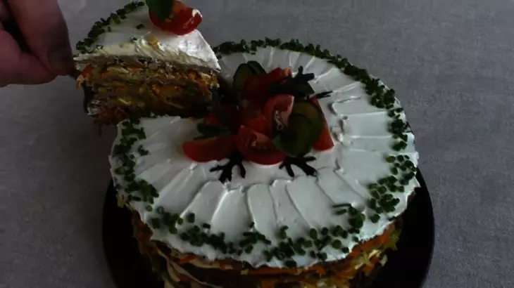 Закусочный печеночный торт с кабачками: шаг 8