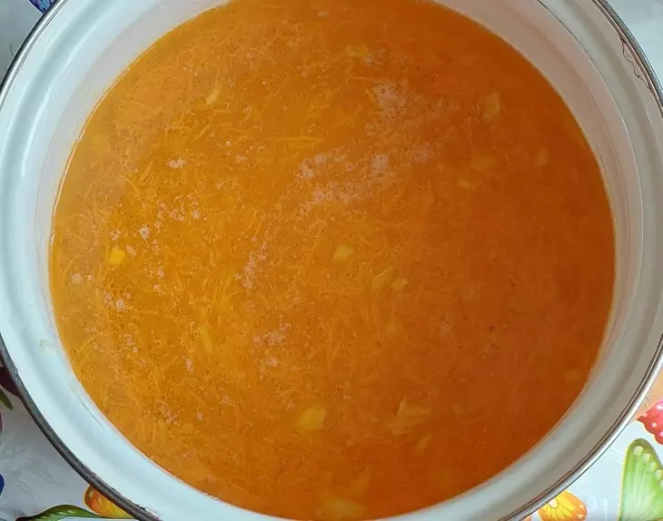 Зелёные щи с куриными фрикадельками #литкухня #кулинар: шаг 7