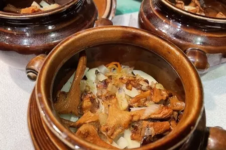 Щи с копчеными ребрышками и лисичками #литкухня и #кулинар: шаг 8