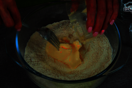 Абрикосовый пирог из песочного теста с безе: шаг 1