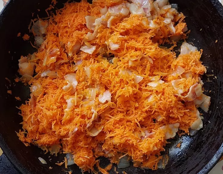 Щи с беконом и колбасками #литкухня #кулинар: шаг 7