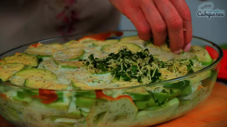 Кабачковая запеканка с творогом и сыром: шаг 8