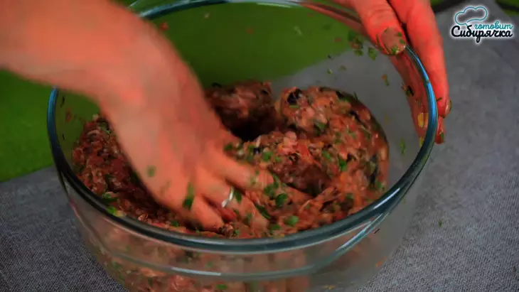 Котлеты из баклажанов с мясным фаршем по-домашнему: шаг 4
