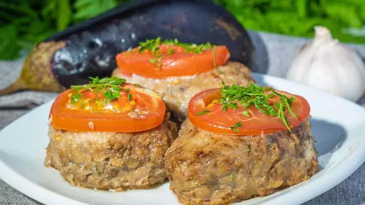Котлеты из баклажанов с мясным фаршем по-домашнему: шаг 9