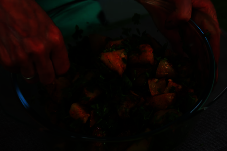 Закусочный салат из жареных баклажанных кубиков: шаг 6