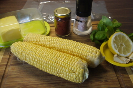 Запеченная в рукаве сливочная кукуруза: шаг 1