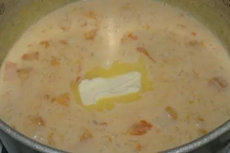 Молочная рисовая каша с тыквой и изюмом #накормишкольника: шаг 7
